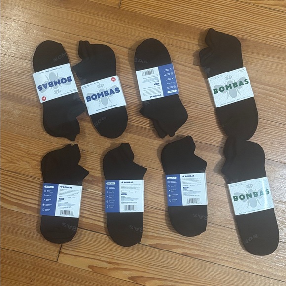 Bombas XL Ankle socks black socks 2 pairs Bombas M ankle 6 pairs (8 total) - Picture 5 of 5